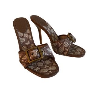 NWT Coach Jacquard Buckle Mules Tan Logo
Print Stiletto Heels Sandals Size 8